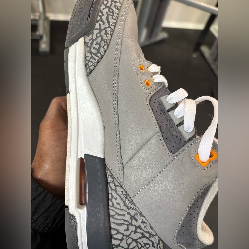 Retro Jordan 3 “Cool Grey” - Picture 13 of 14